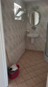 wnętrze domku